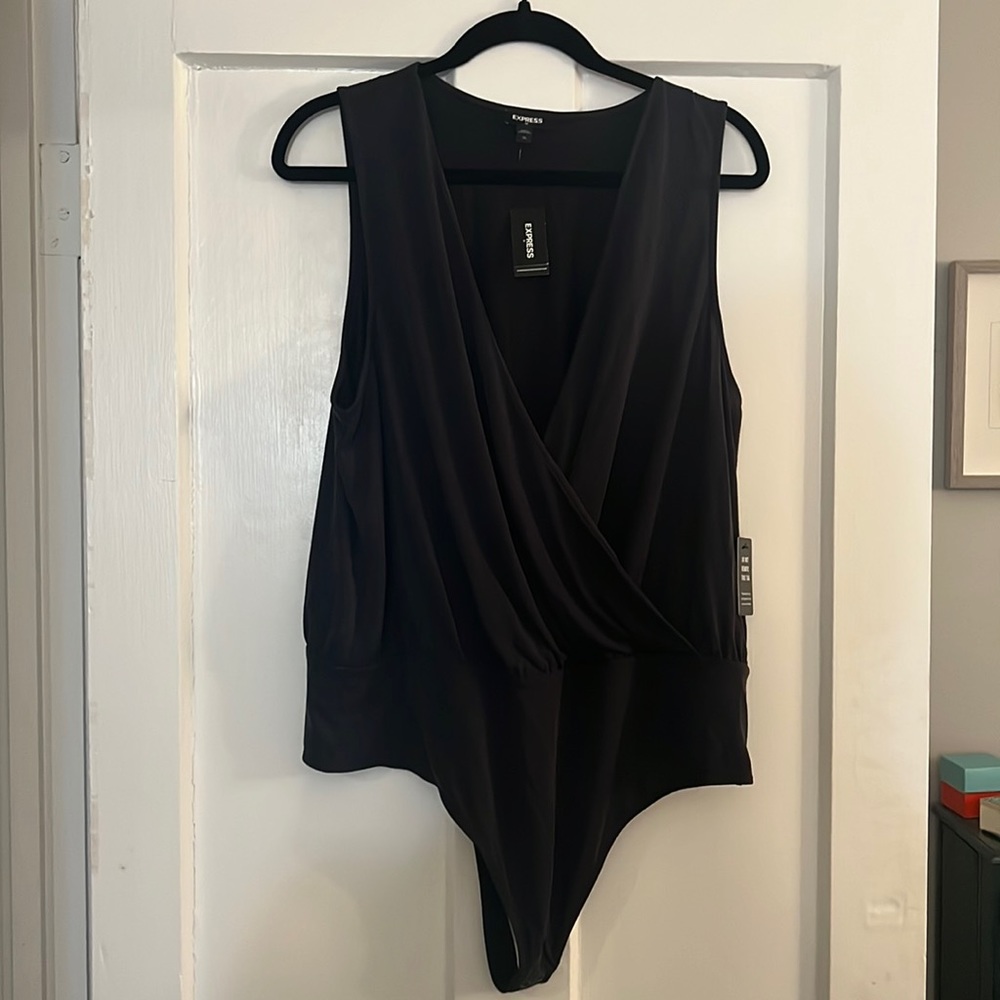 NWT • Express v-neck body suit